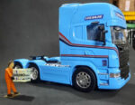 Miniatura Cavalo Scania 1/32 Edição Especial 60 Anos Do 113 - Imagem 7